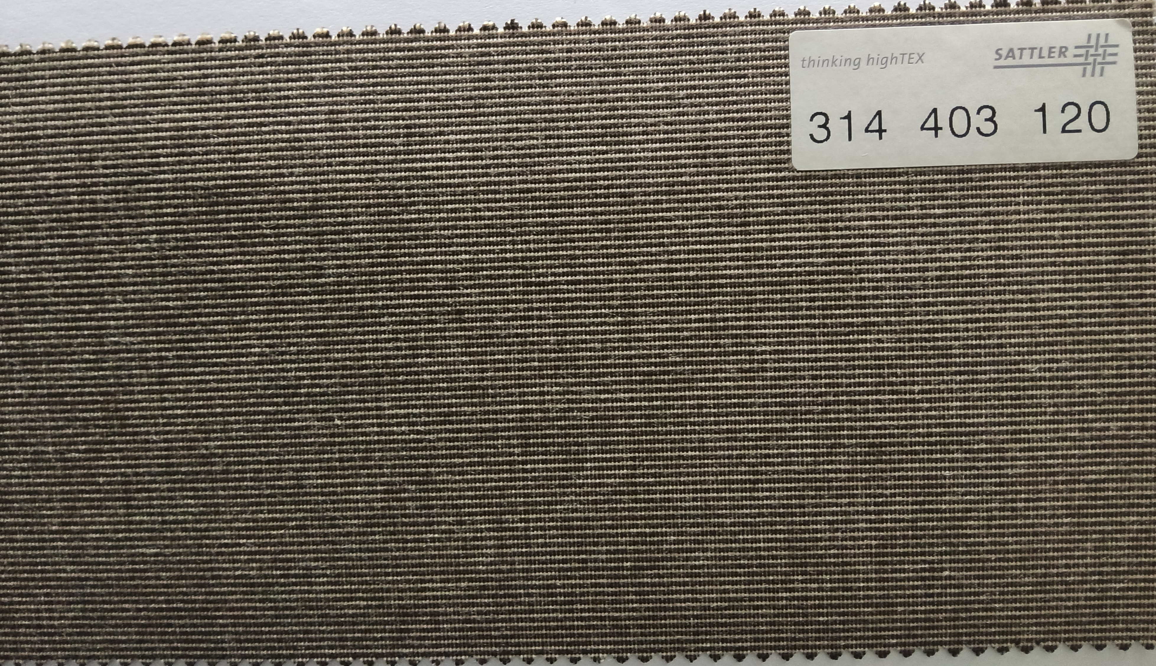 Könyökkaros napellenző  – galéria